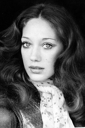 et billede af Marisa Berenson