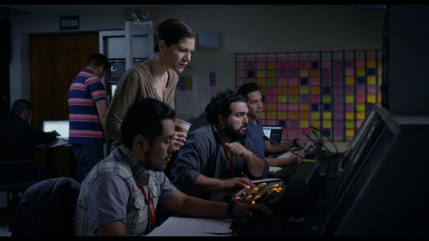 Dos Besos (2015)