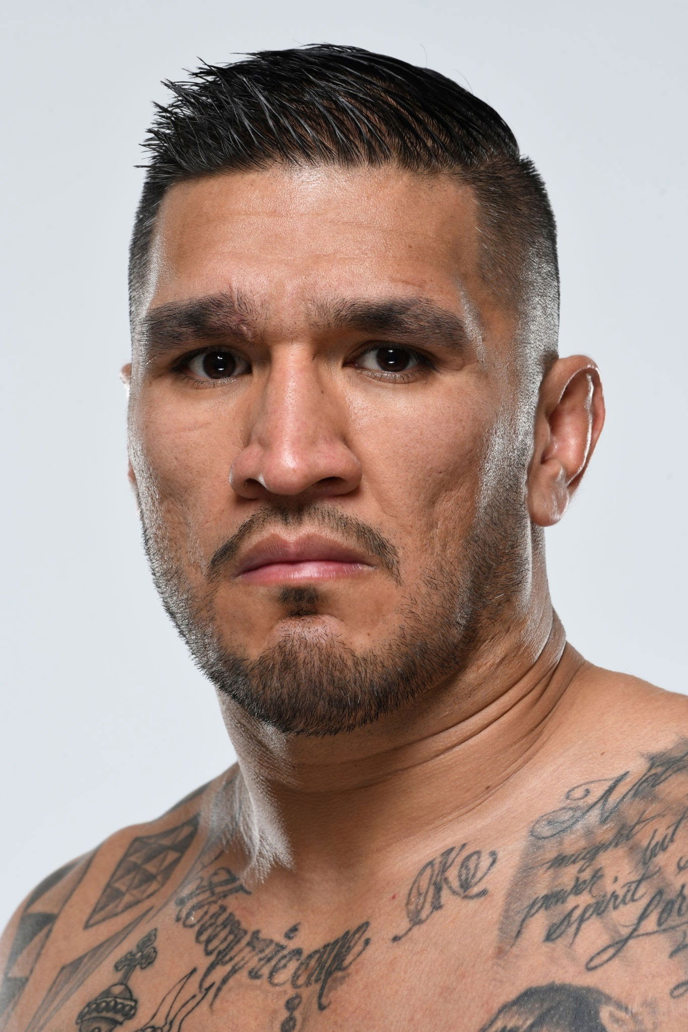 et billede af Ike Villanueva