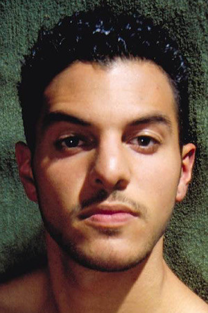 et billede af Damien Drake