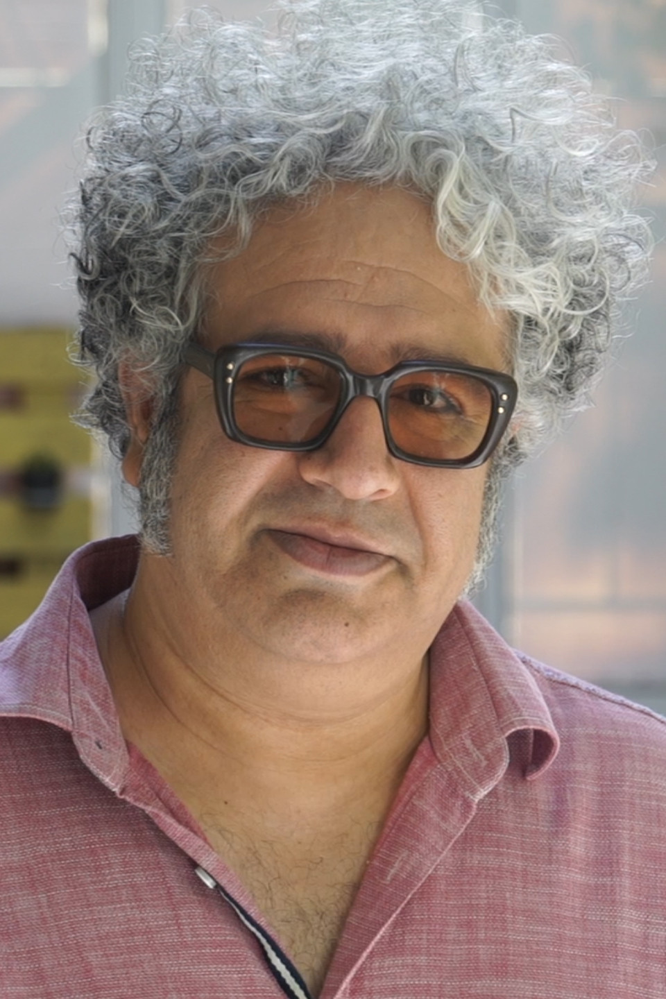 et billede af Baktash Abtin