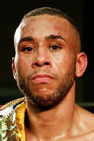 et billede af Grant Dennis