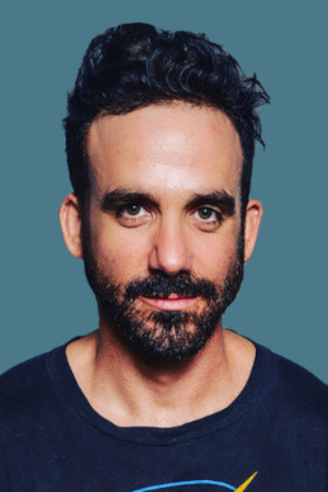 et billede af Josh Adam Meyers