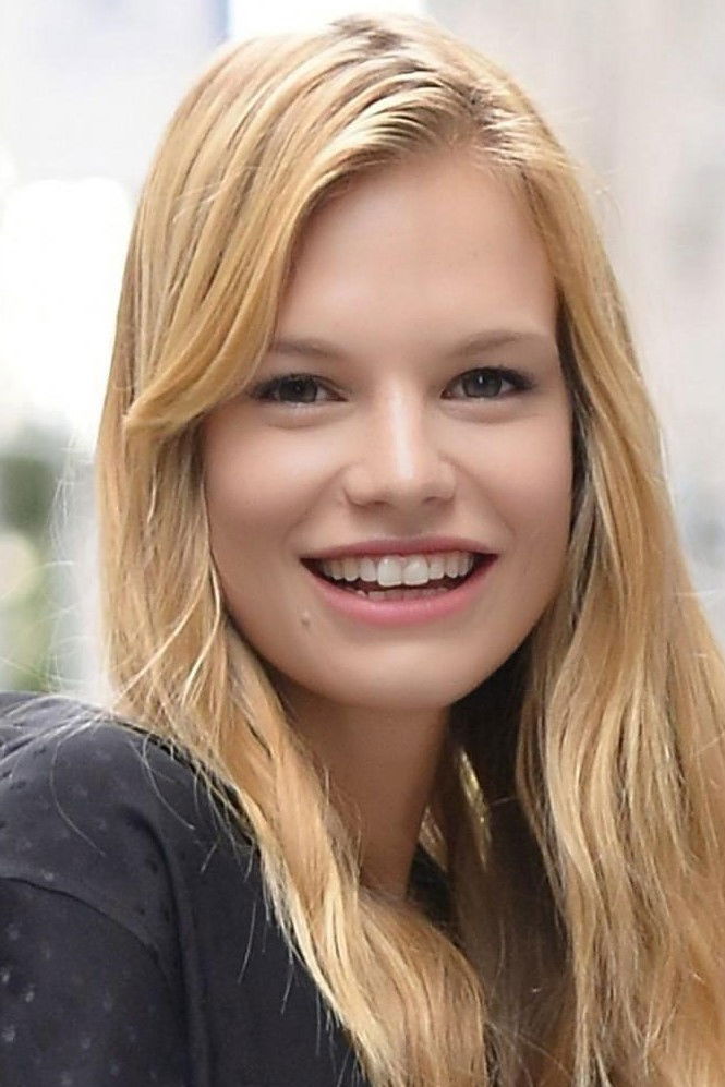 et billede af Nadine Leopold