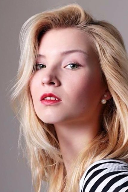Tereza Slabejová | Assistant Production Manager