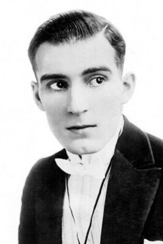 et billede af Frank Bennett