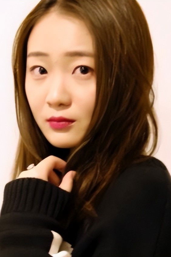 et billede af Qi Ruyi