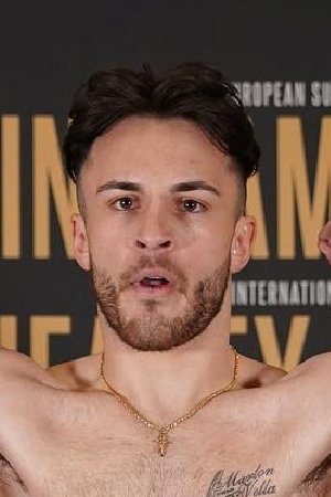 et billede af Owen Cooper