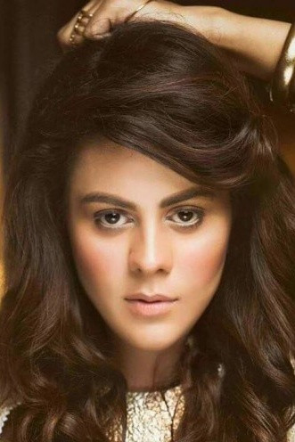 et billede af Jinaan Hussain