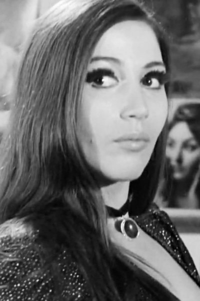 et billede af Popi Giamarelou