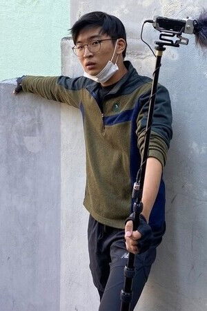 et billede af Lee Seung-jae