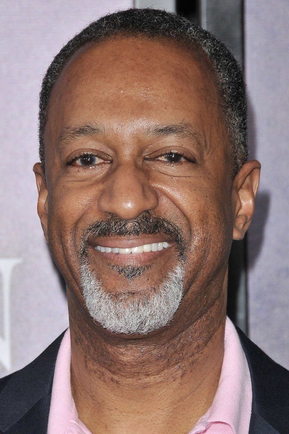 et billede af Alan B. McElroy