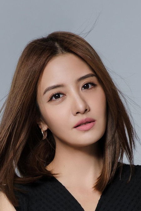 et billede af Sharon Lee