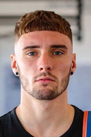 et billede af Lewis Sylvester