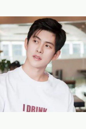 et billede af 李奕增