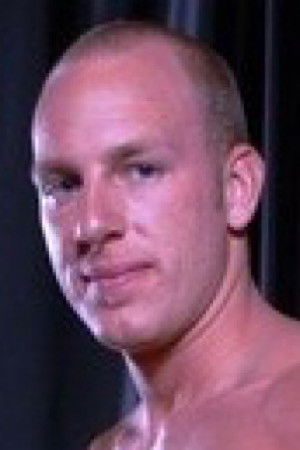 et billede af Ryan Woods