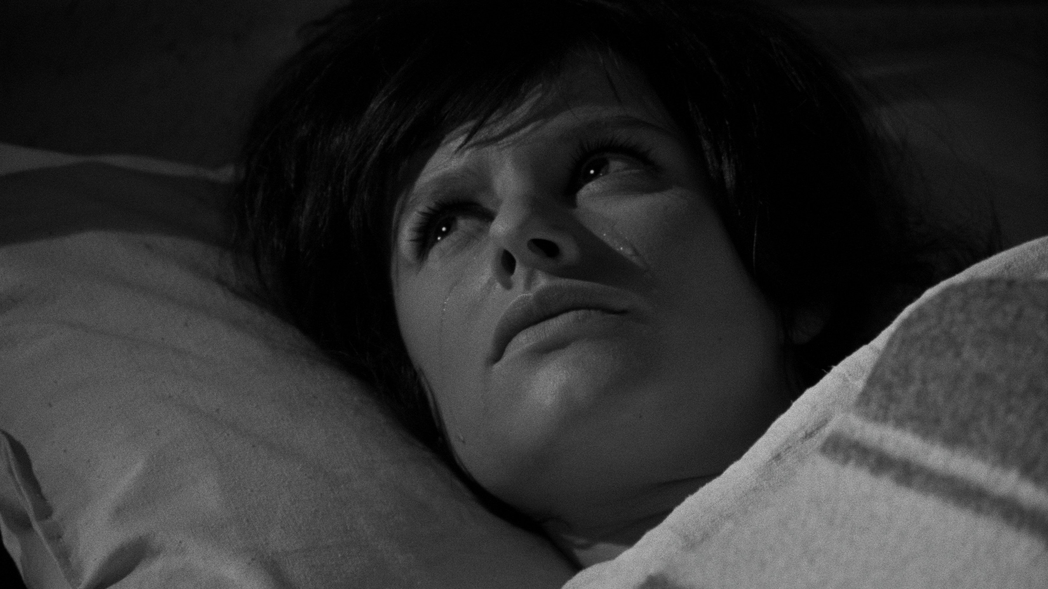 Devil's Girls (1967)
