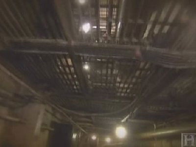 Hero Ships S01E02 backdrop