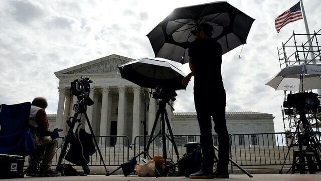 PBS NewsHour Season 46 :Episode 130  July 1, 2021