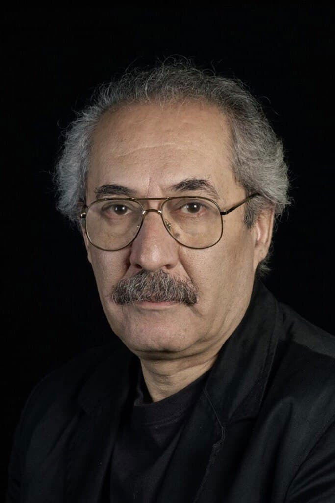 et billede af Ebrahim Haghighi