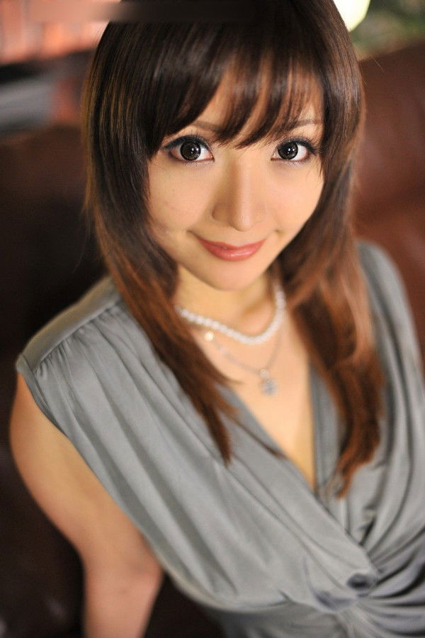 et billede af Riona Suzune