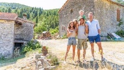 Ben Fogle: New Lives In The Wild