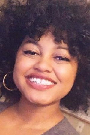 et billede af Nadine Rayes