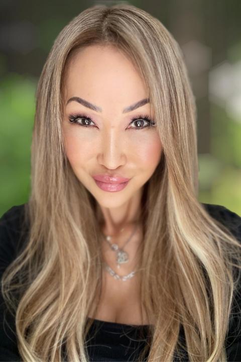 et billede af Cora Yamagata