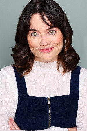 et billede af Jewell Karinen