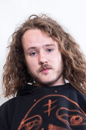 et billede af Joe Armon-Jones