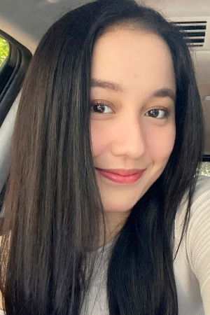 et billede af Rakhena Putri