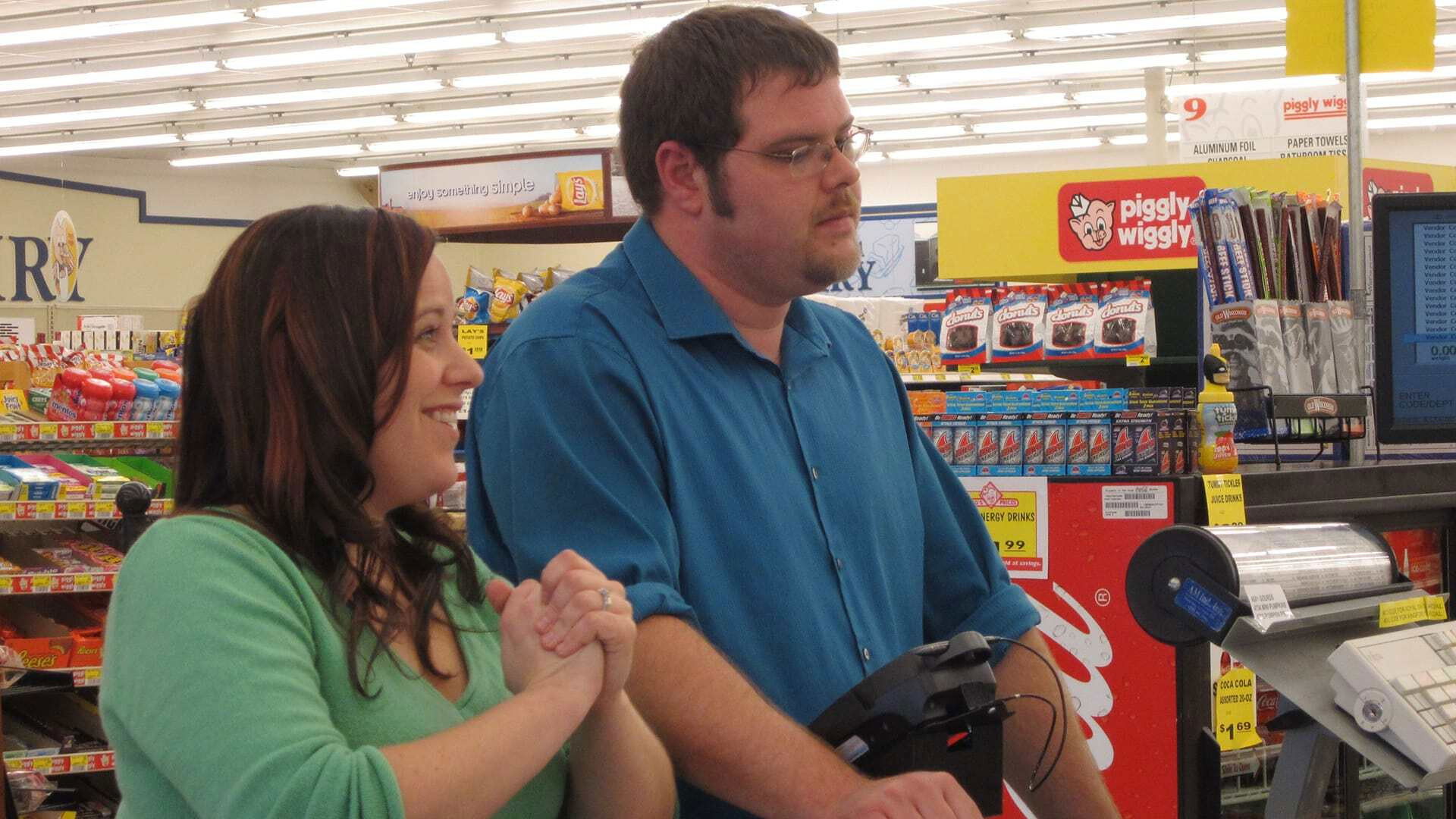 Extreme Couponing S04E07 backdrop