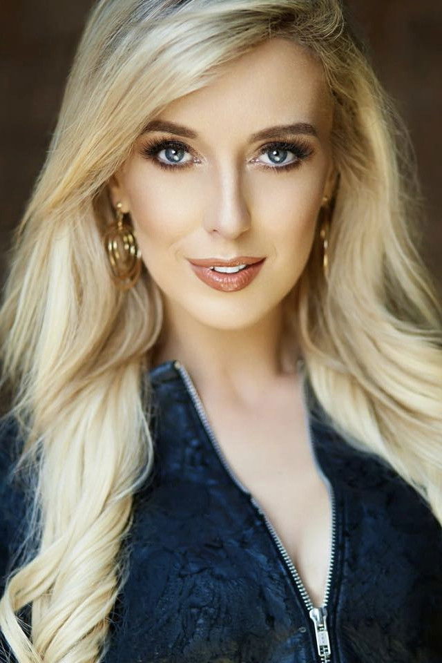 et billede af Kate Tickle