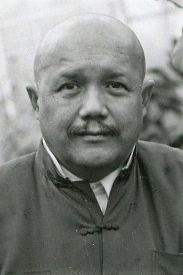 et billede af Khigh Dhiegh