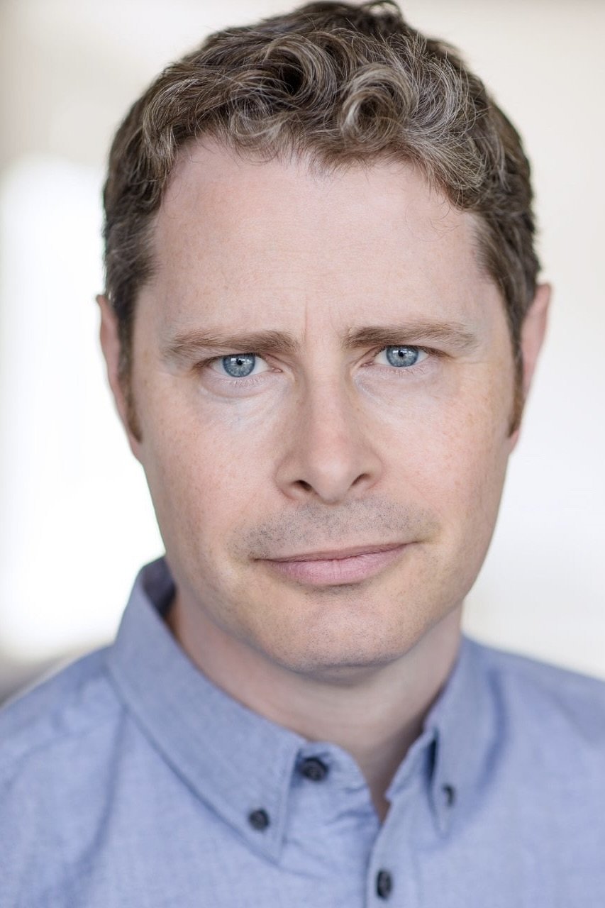 et billede af Iain Davie