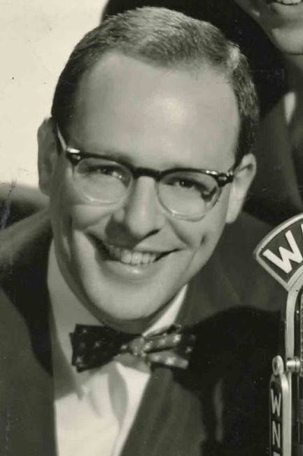 et billede af Gene Klavan