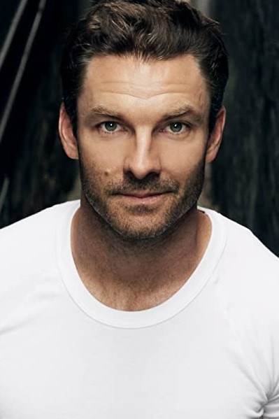 et billede af Guy Williams