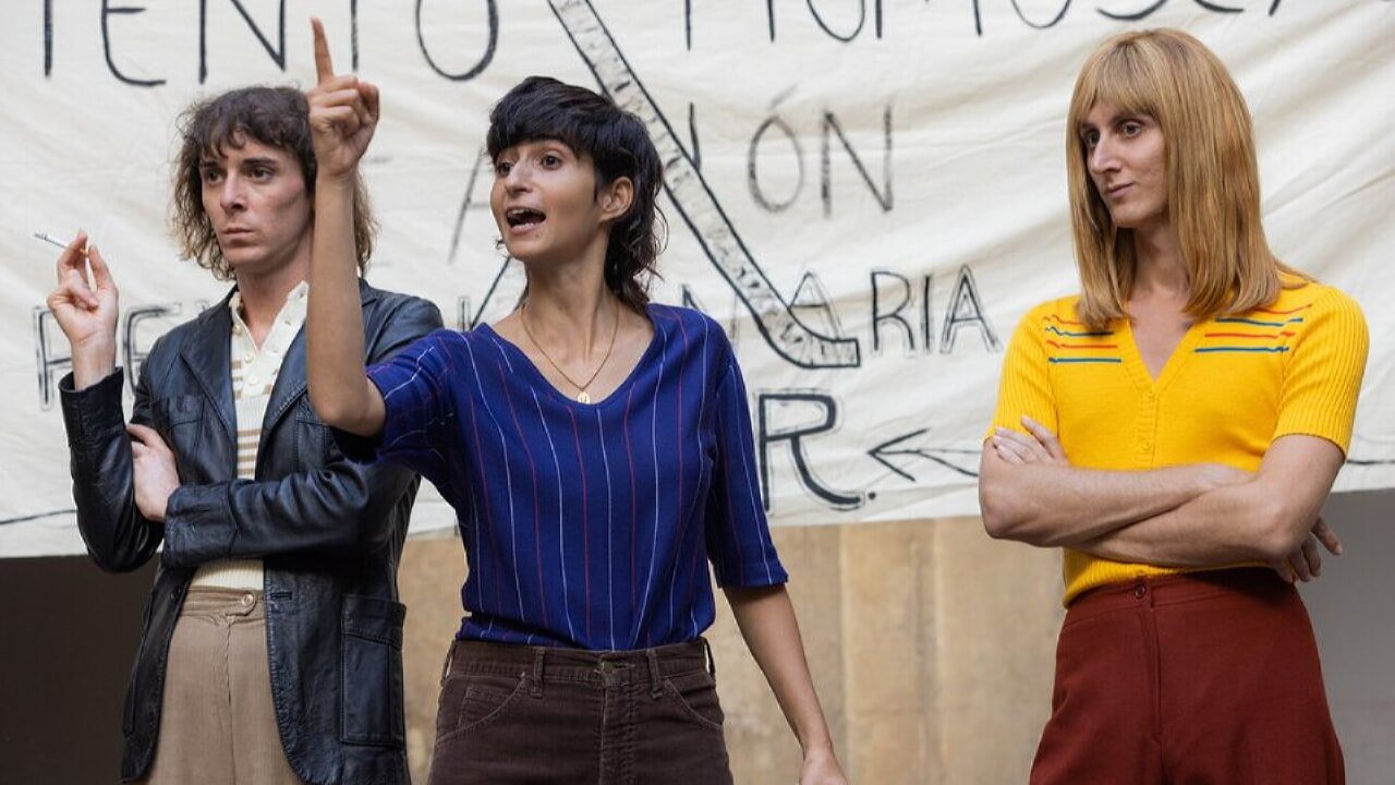 Love & Revolution (2023)