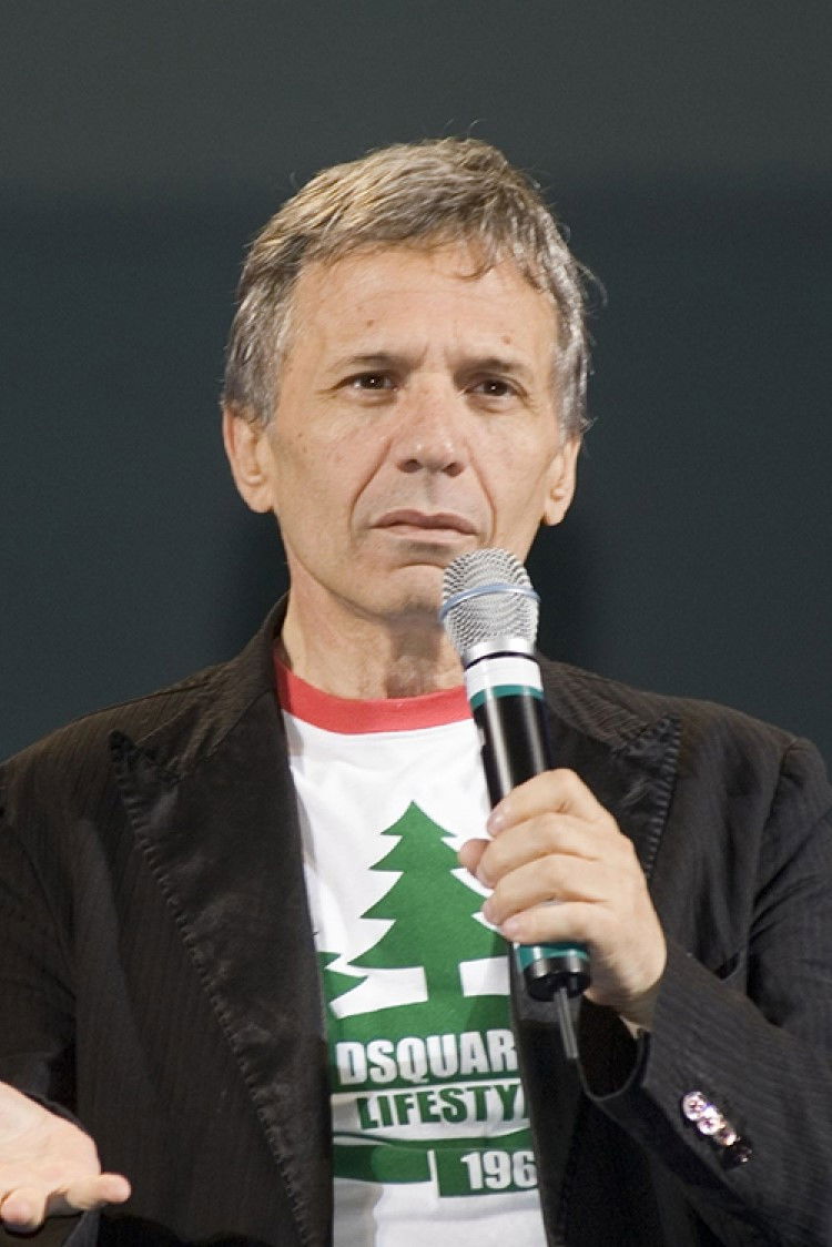 et billede af Tonino Accolla