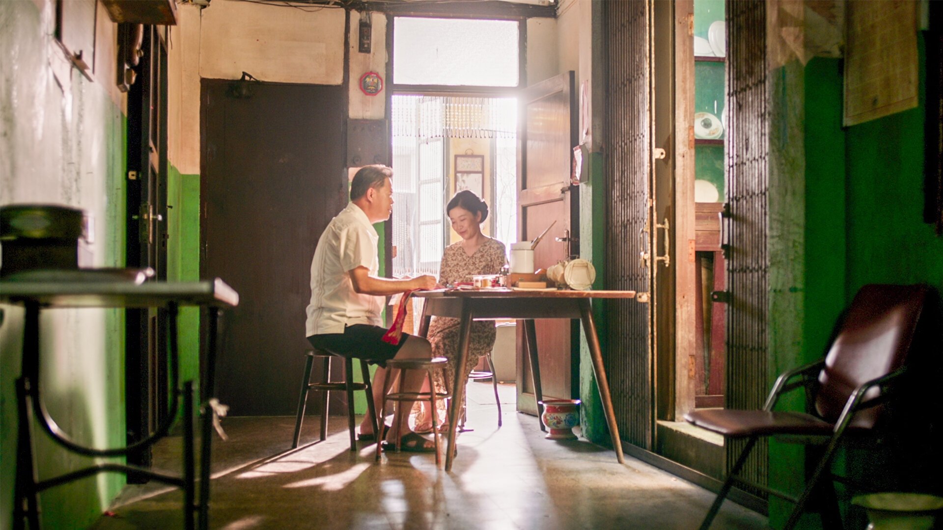 Bangkok Love Stories: Plead