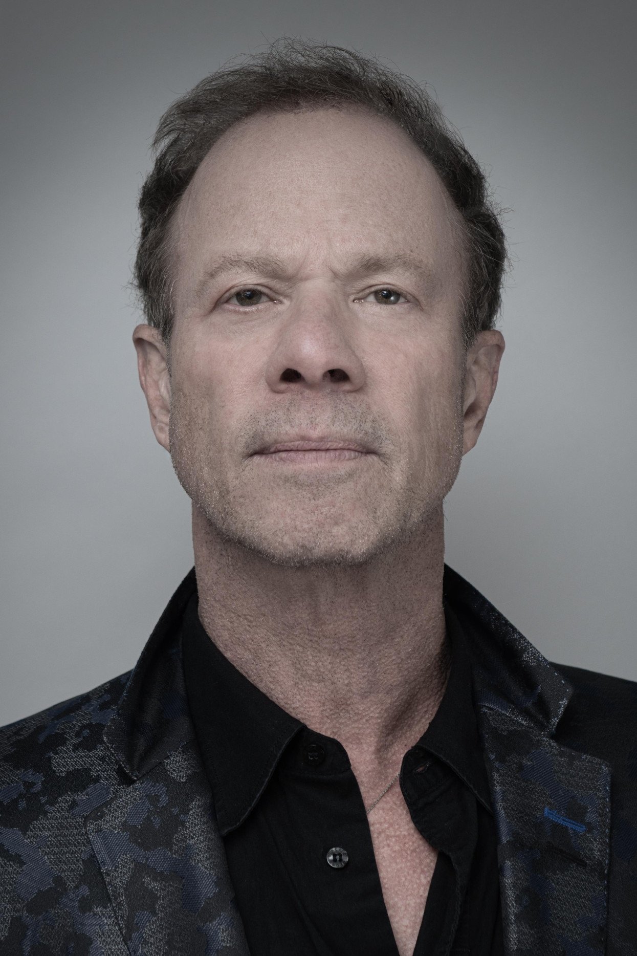 et billede af Greg H. Sims