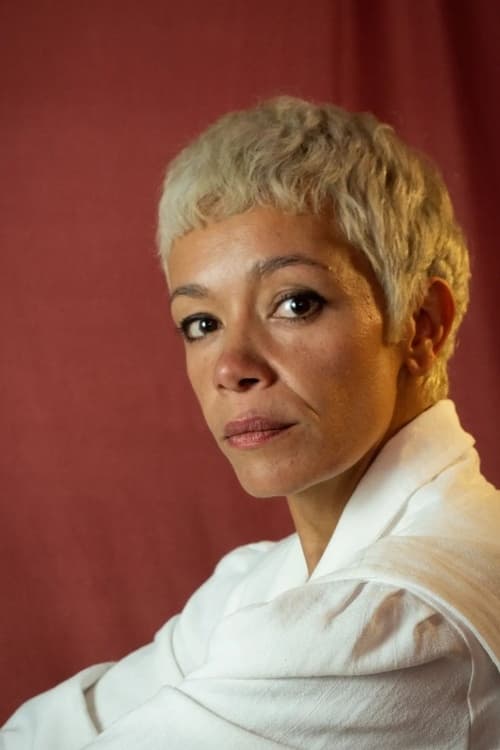 Patricia Saravy as Unknown role