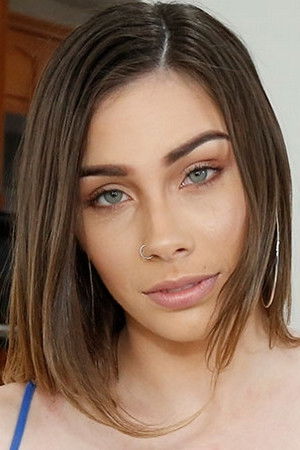 et billede af Lexxi Steele