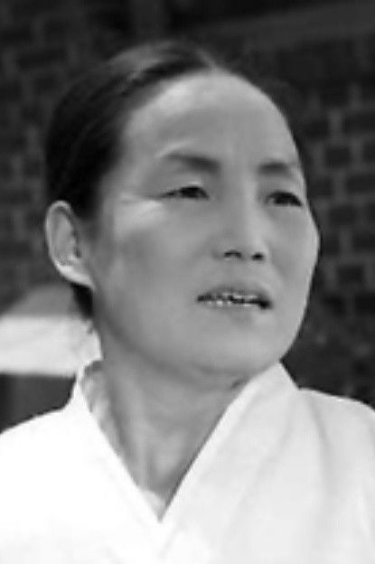 et billede af Lee Jeong-ae
