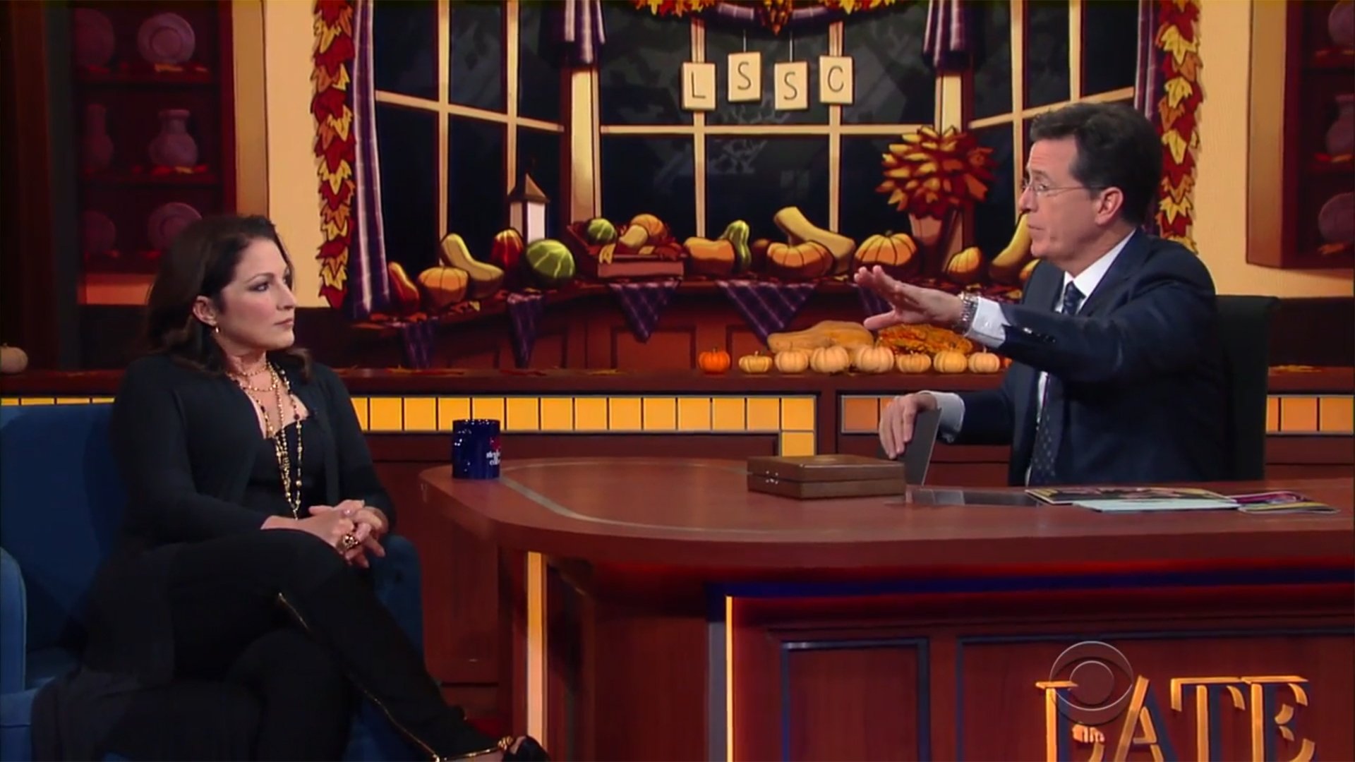 The Late Show with Stephen Colbert 1x52