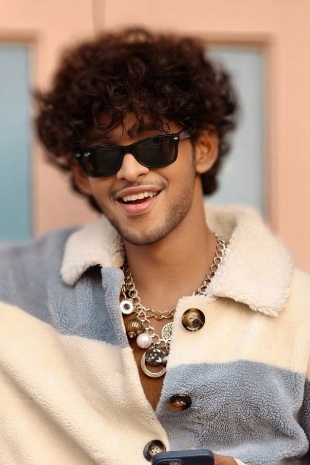 et billede af Akash Hota