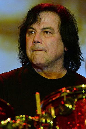 et billede af Jimmy DeGrasso