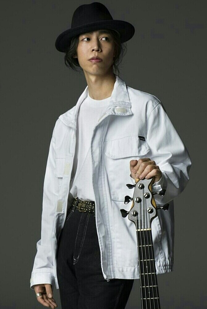 Shingo Ogaya's picture in the cast