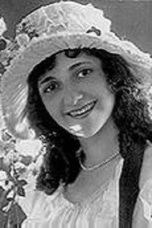 et billede af Violet Schram