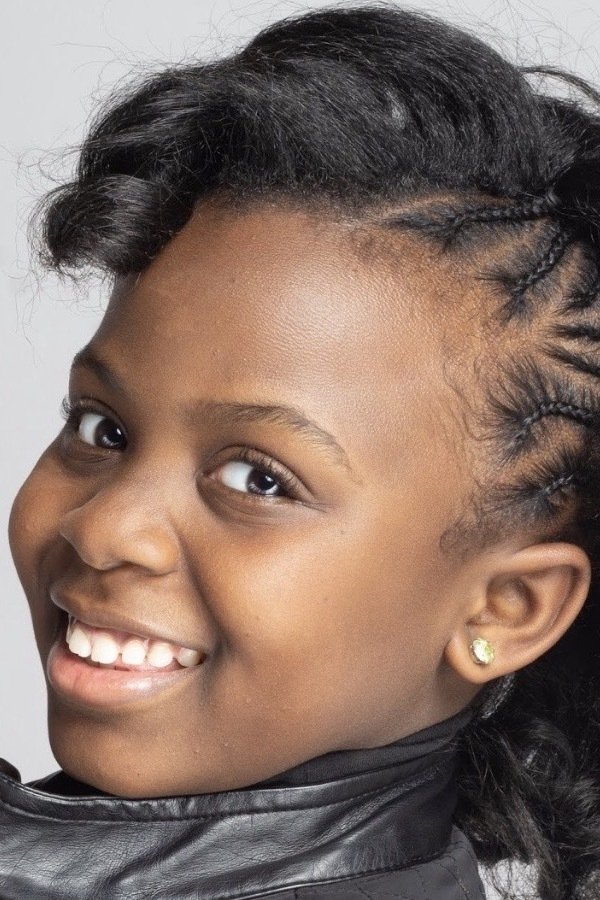 et billede af Skye Dakota Turner